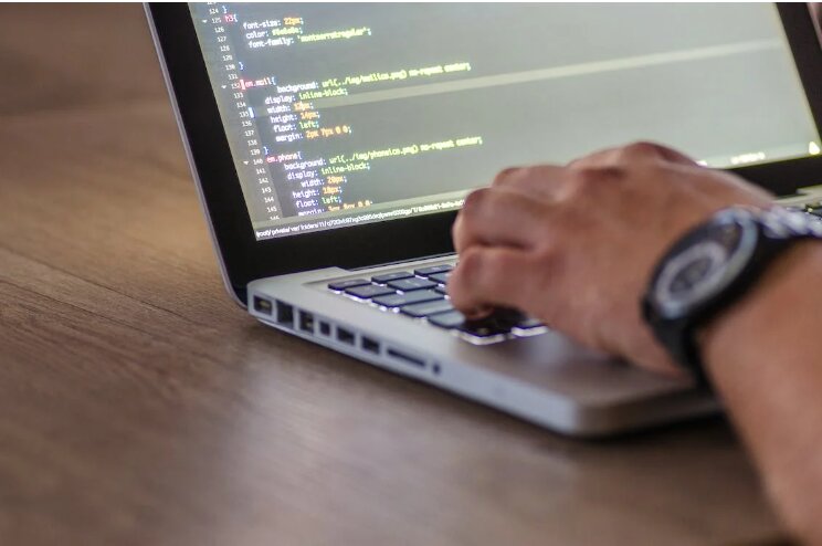 Sale of Reddit Accounts with the help of Software tools